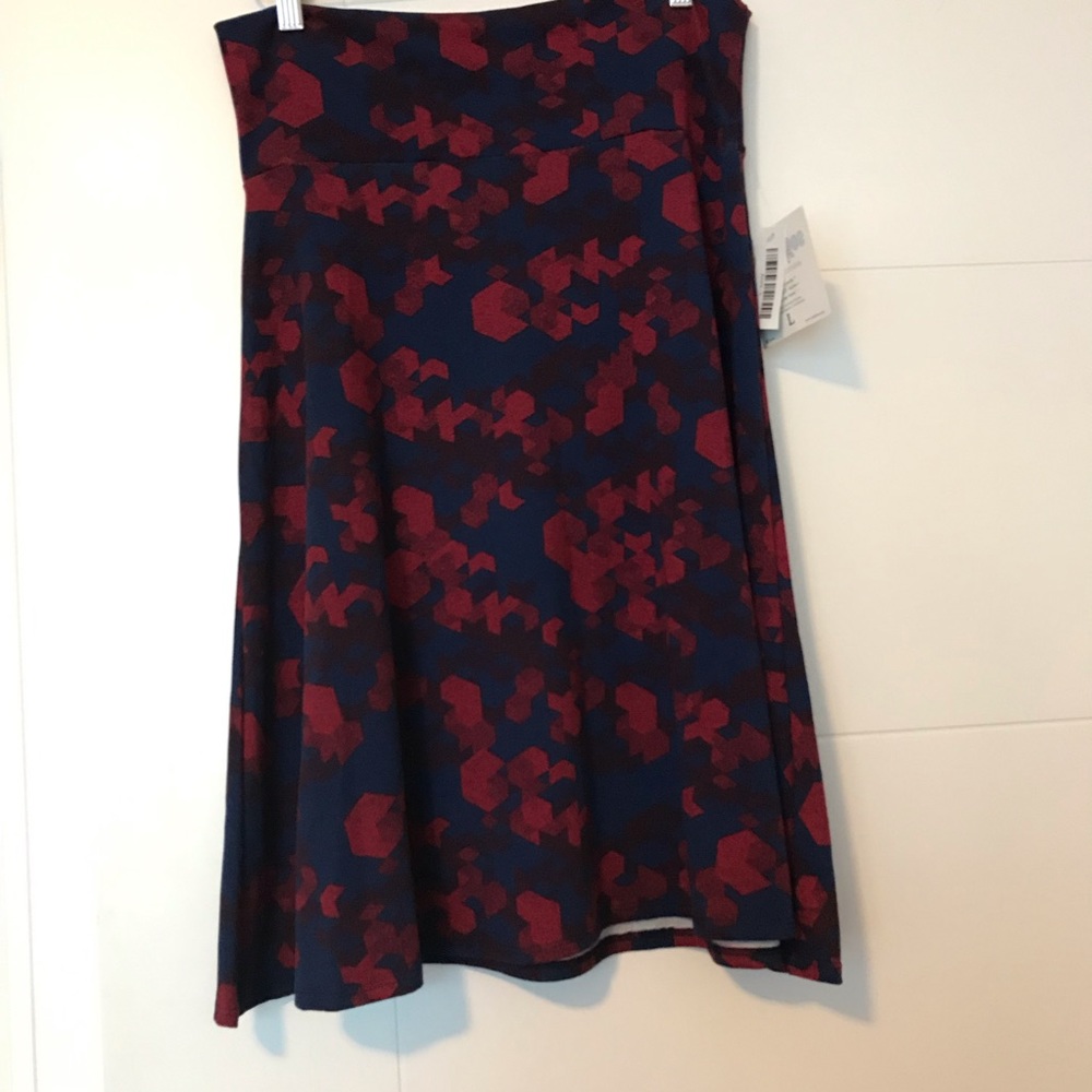 NWT Lularoe Azure skirt red/navy Sz Large